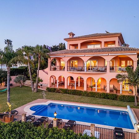 Beachside Villa With Panoramic Sea Views Benalmadena Ngoại thất bức ảnh