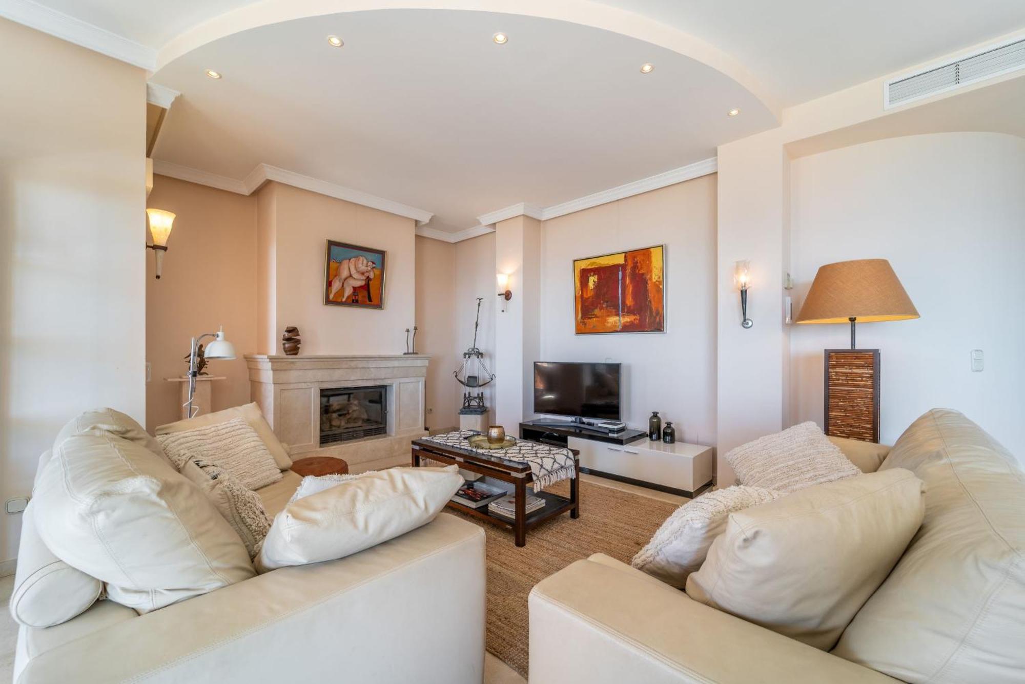 Beachside Villa With Panoramic Sea Views Benalmadena Ngoại thất bức ảnh