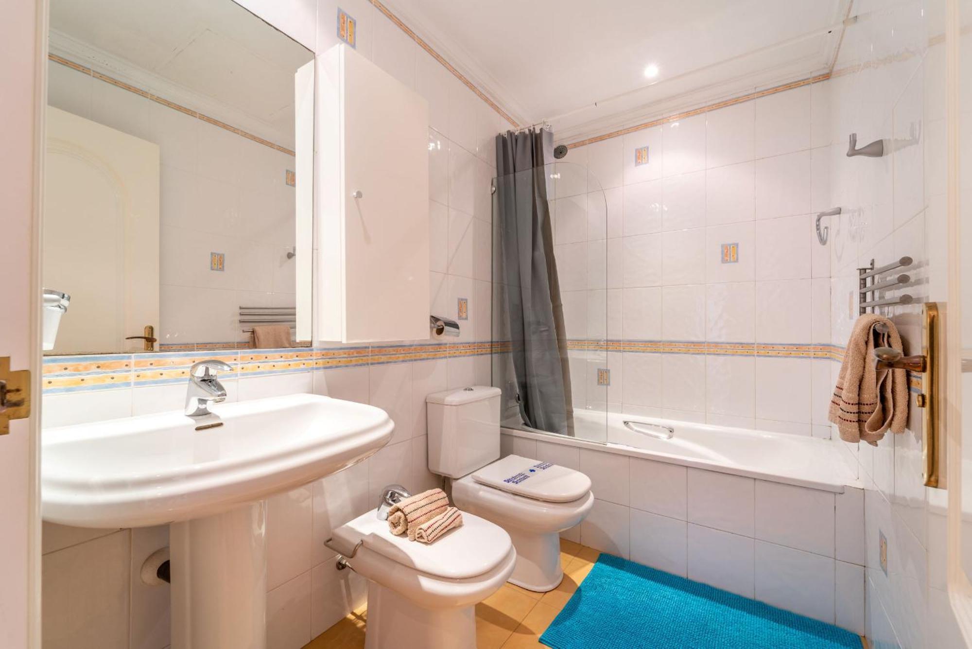 Beachside Villa With Panoramic Sea Views Benalmadena Ngoại thất bức ảnh